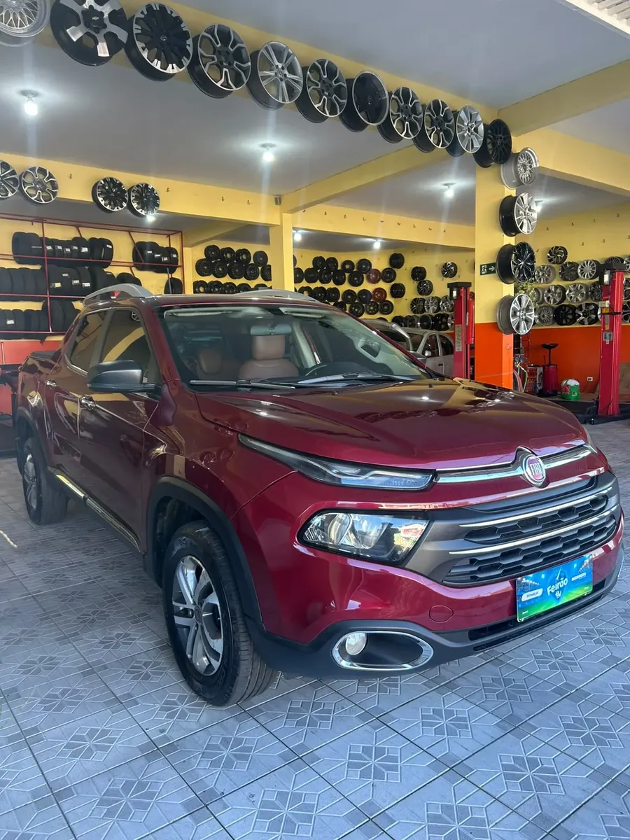 Fiat Toro 1.8 16v Freedom Flex 4x2 Aut. 4p