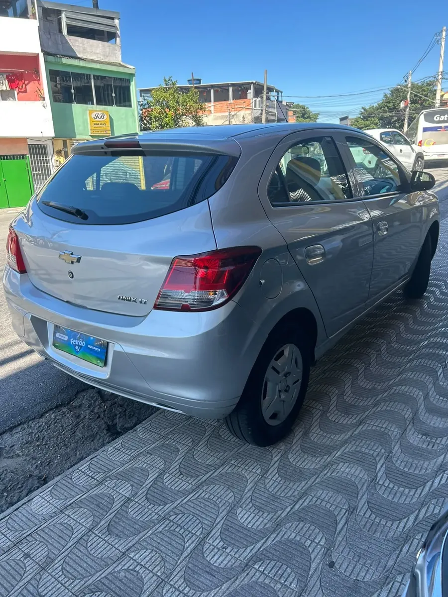 Chevrolet Onix 1.0 Lt 5p