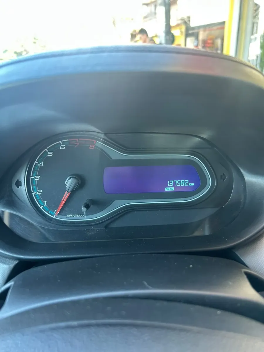 Chevrolet Onix 1.0 Lt 5p
