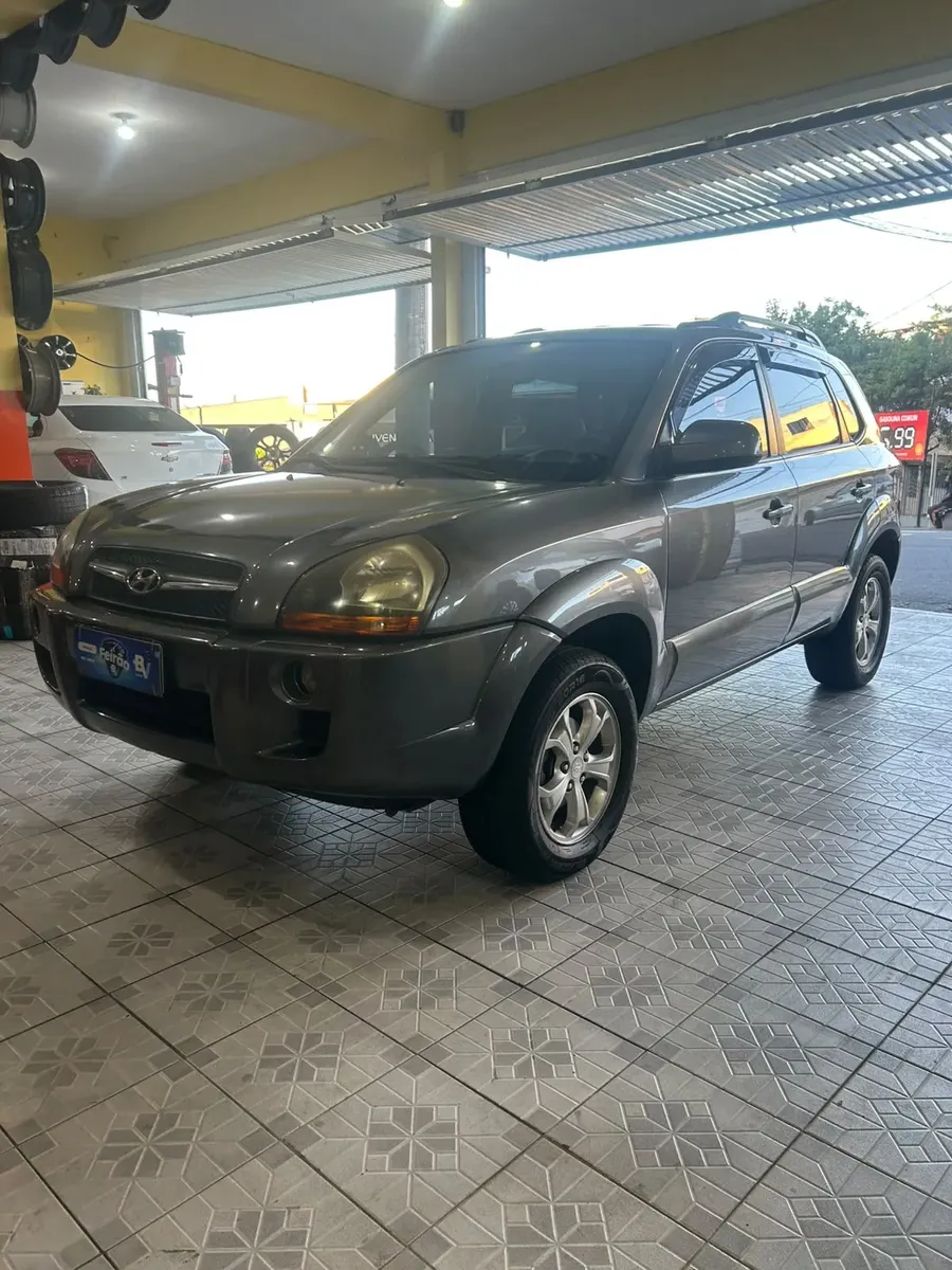 Hyundai Tucson 2.0 Gls 4x2 Flex Aut.